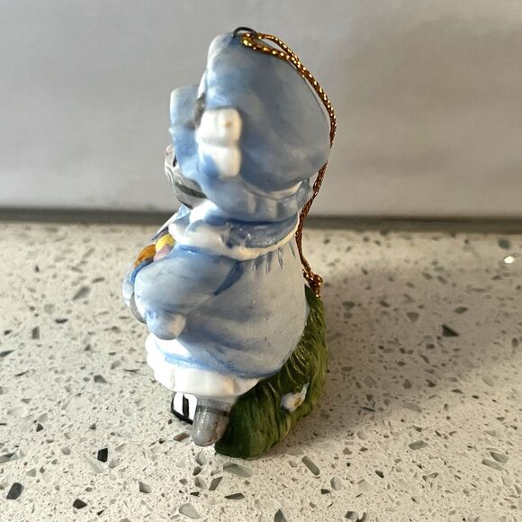 Kitty Cucumber Cat Backyard Chicken Eggs Basket Ornament Schmid Vintage 1988 - Picture 3 of 6